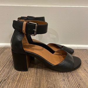 Gentle Souls Women’s Christa Dress Sandal